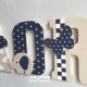 Lettres à poser, lettres prénom en Bois et tissu imprimé, prénom pour chambre de bebe motifs : bleu marine et taupe