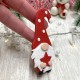 Gnome de Noël à suspendre en argile polymère, déco de sapin,