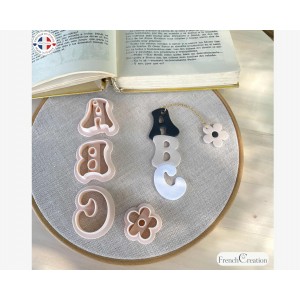 Emporte-pi&egrave;ce marque-page ABC  pour p&acirc;te polym&egrave;re - Fimo - bijou de sac - ABC bookmark polymer clay cutter